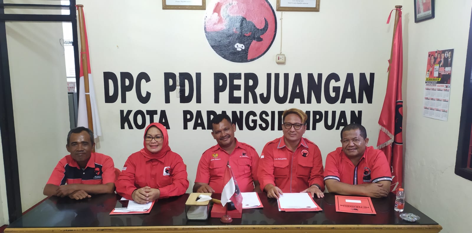 PDI-P Buka Pendaftaran Balon Wali Kota Padangsidimpuan PDI-P Buka Pendaftaran Balon Wali Kota Padangsidimpuan