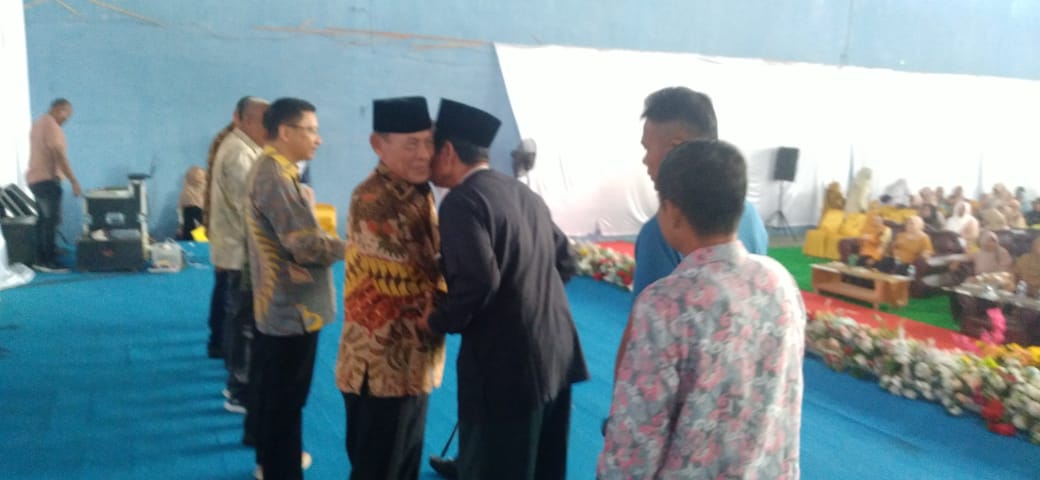 Ampong Bang Anggota DPR RI Terpilih Syukuran Di Alun Suka Makmue Ampong Bang Anggota DPR RI Terpilih Syukuran Di Alun Suka Makmue