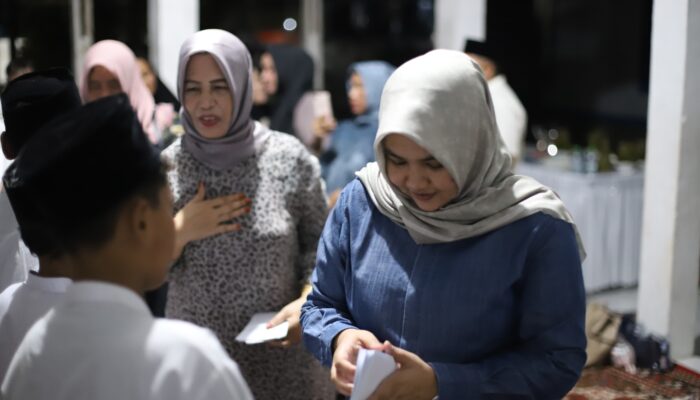 Wabup Madina Buka Bersama Di Panti Asuhan