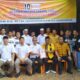 Balon Wali Kota Padangsidimpuan Jon Sujani Pasaribu ( kiri) bersama tim Poda Na 5 diabadikan bersama Ketua DPC Hanura Padangsidimpuan H. Marataman Siregar SH (5 kanan) dan Ketua Tin Penjaringan Suwandi Sahputra Siregar, Sabtu (27/4). Waspada/Mohot Lubis
