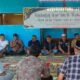 Sekretaris Umum DPD BKPRMI Aceh Timur, H Muhammad Ishak (kanan) mengisi Kajian Ramadan Peringatan Nuzulul Qur'an yang diselenggarakan TKSK Aceh Timur di Musalla Al Ikhsan Pusat Perkantoran Pemkab Aceh Timur di Idi, Selasa (2/4). Waspada/Ist.