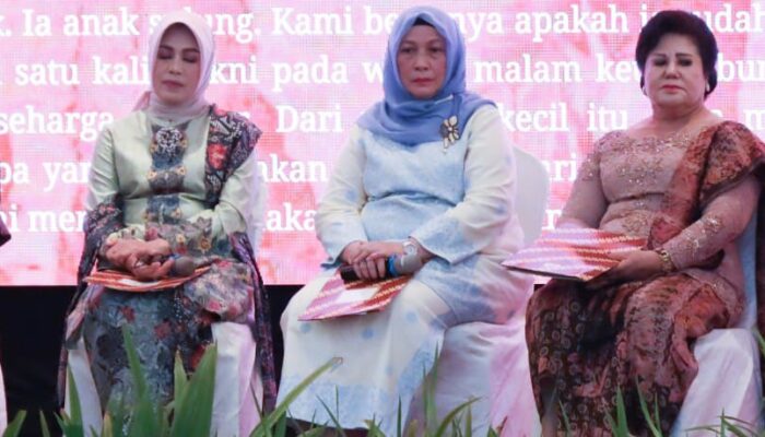 Wali Kota P.Siantar Bacakan Surat Kartini Ke Sahabatnya