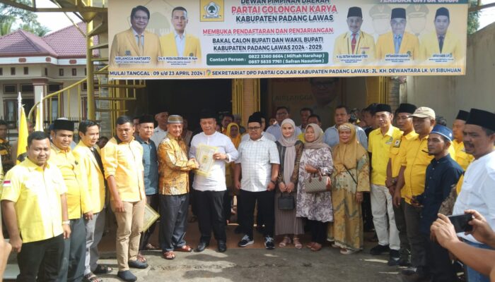 DPD Golkar Palas Terima Pendaftaran Sarmadan – M. Ifdal Sebagai Balon Bupati/Wakil Bupati