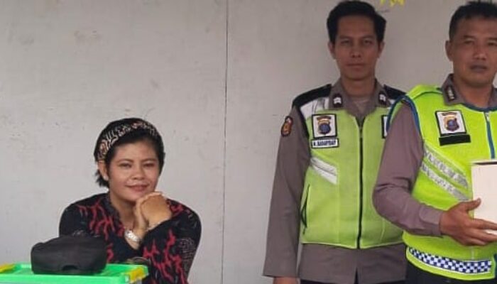 Subsatgas Dokkes Polres P.Siantar Cek Kesehatan Di Posyan Dan Pospam