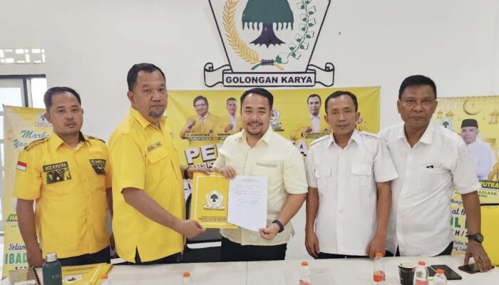 Ricky Nasution Kembalikan Berkas Ke Golkar, Ambil Formulir Di PDI-P Dan PAN