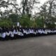 Sebanyak 549 PPPK Langsa saat menerima SK pengangkatan dan pengambilan sumpah jabatan, di Halaman Pendopo Wali Kota Langsa, Jumat (26/4). Waspada/Rapian
