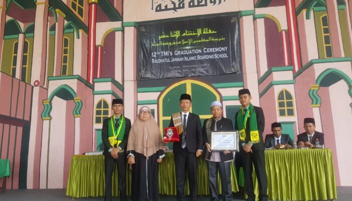 63 Alumni Ponpes Terpadu RJ Angkatan XII Ikuti Khataman