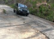 Jalan Simpang Simpil – Bintang Takengon Dihiasi Lubang Dan Jalan Amblas