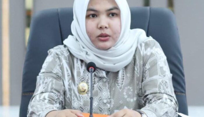 Maju Sebagai Cakada, Atika Resmi Daftar Ke Partai Golkar