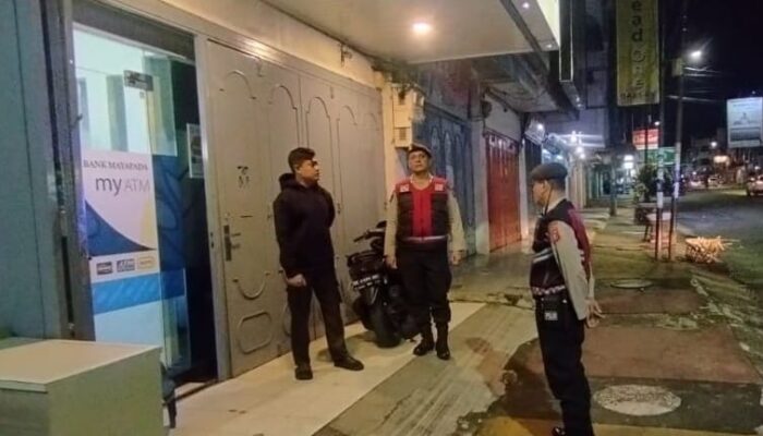 Samapta Polres P.Siantar Patroli Malam