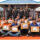 Kepala Rutan Tarutung, Ismet Sitorus didampingi pejabat struktural foto bersama dengan warga binaan penerima hadiah lomba dalam rangka memeriahkan Hari Bhakti Pemasyarakatan Ke-60 tahun 2024. Waspada/Hotbin Purba