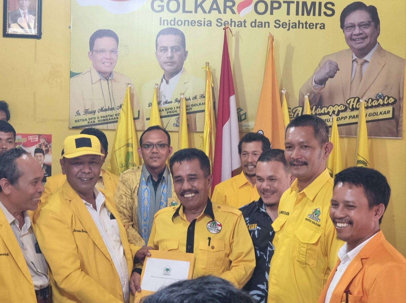 Bakal Calon Bupati Humbahas, Birma Sinaga Mendaftar Ke Partai Golkar