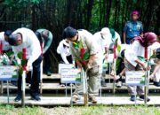 Inisiatif Media Untuk Mitigasi IklimTanam 25.000 Mangrove