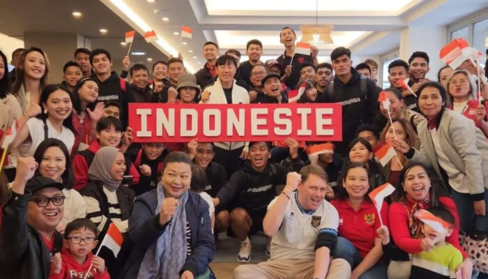 Garuda Muda Latihan Perdana Di Paris