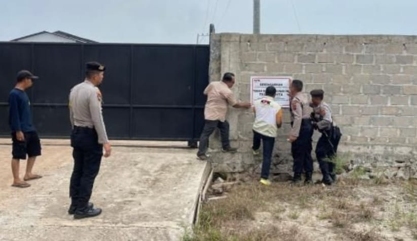 KPK RI Segel PKS Diduga Milik Bupati Labuhanbatu Non Aktif