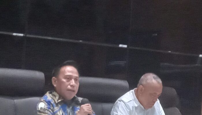 DPR Dan Kemenag Ingatkan Jamaah, Tanpa Visa Haji Akan Dideportasi Dan Dicekal 10 Tahun Tidak Bisa Masuk Arab Saudi