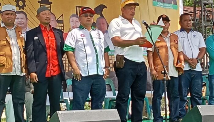 Serikat Buruh Tuntut Pemerintah Dan DPR Cabut Klaster Ketenagakerjaan