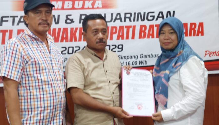 Akademisi Desi Pohan Daftar Balon WaBup Batubara