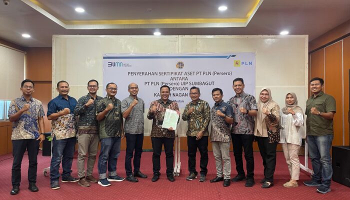 Care For Asset, PLN Terima 29 Sertipikat Tapak Tower