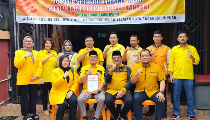Bersinergi Membangun P.Sidimpuan, Irsan Ambil Formulir Ke Hanura