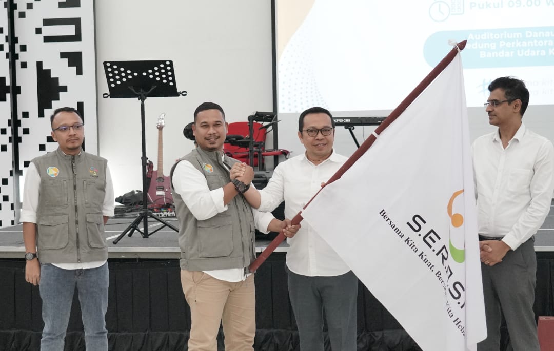 Achmad Rifai Kukuhkan Pengurus SERASI PT AVI Kualanamu