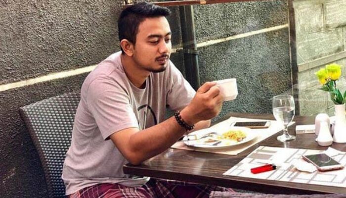 Calon Bupati Langkat Rizky Yunanda Sitepu Yang Hobi Bersarung