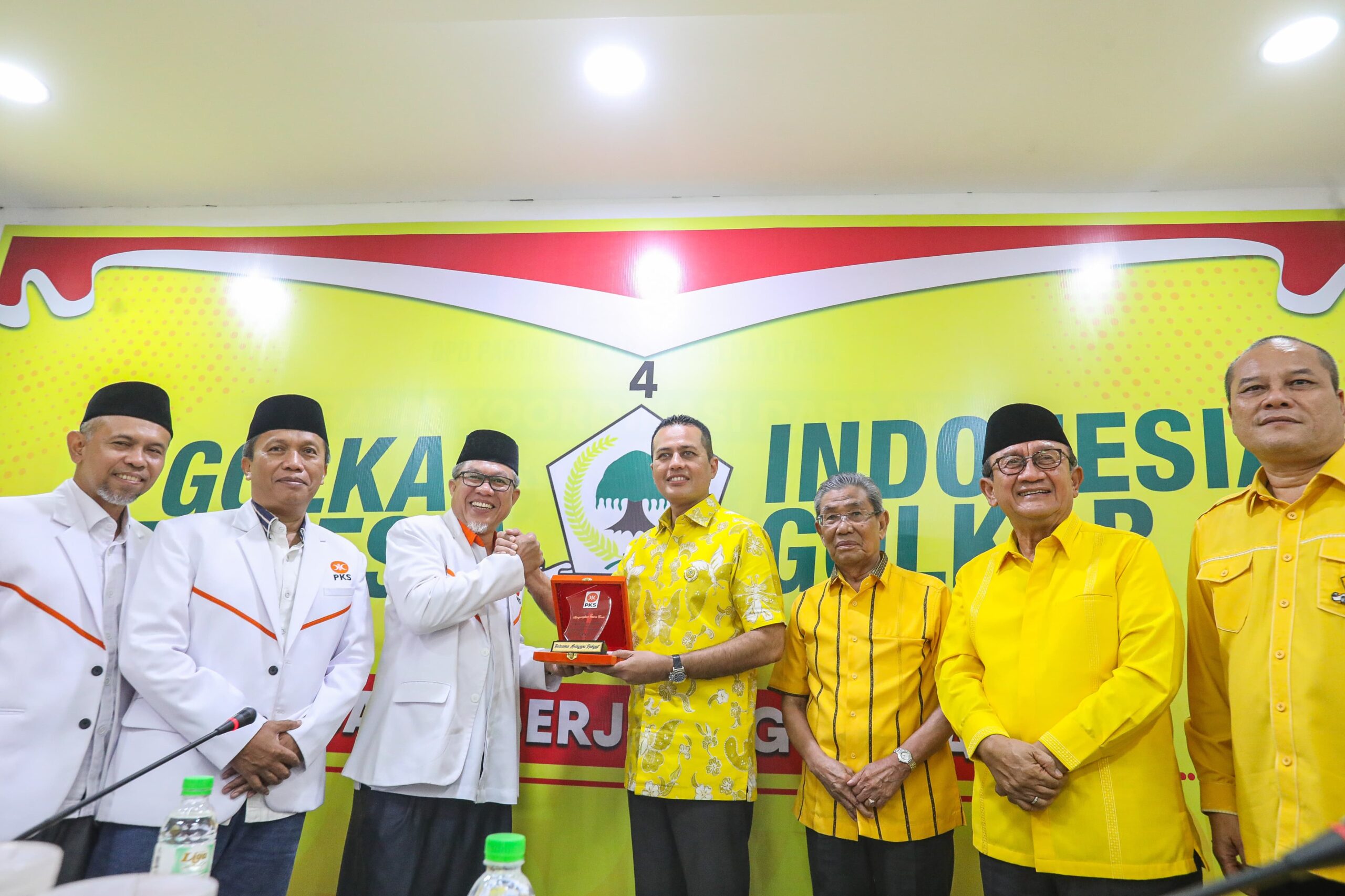PKS Dan Golkar Bahas Koalisi Di Pilkada Sumut