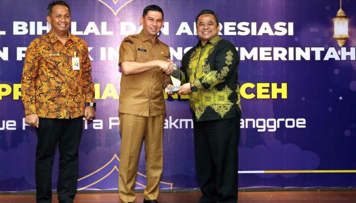 Pemko Banda Aceh Raih Penghargaan Kepatuhan Pajak