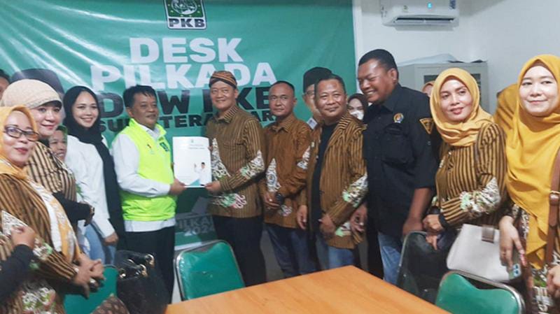 Ketum Pujakesuma Eko Sopianto Daftar Calon Gubernur Sumut Ke PKB