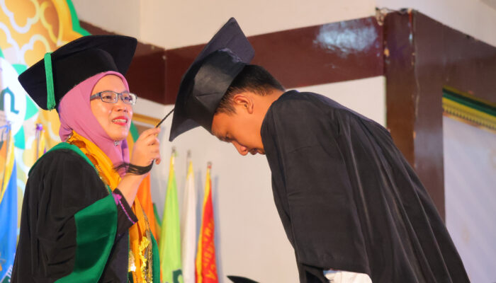 UINSU Wisuda 1.908 Sarjana Baru