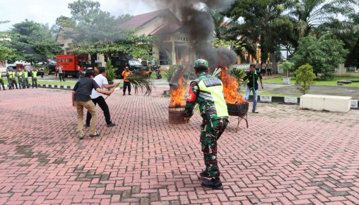 Polres Nagan Raya Latihan Dan Simulasi Karhutla