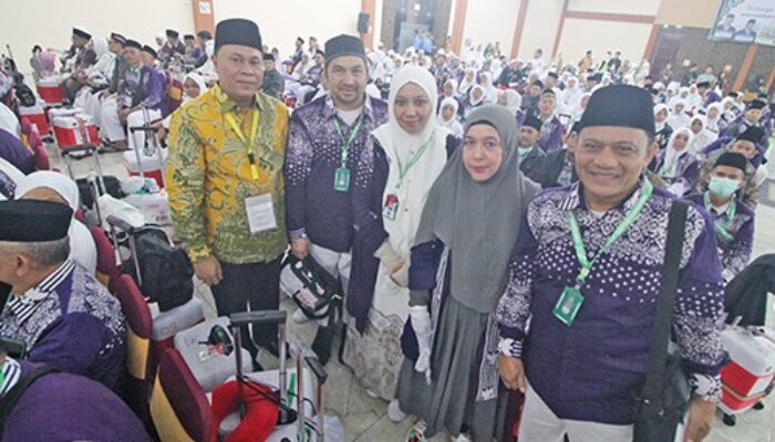 Foto-foto Jamaah Calon Haji Kloter 9, 10, 11 Di Asrama Haji Medan