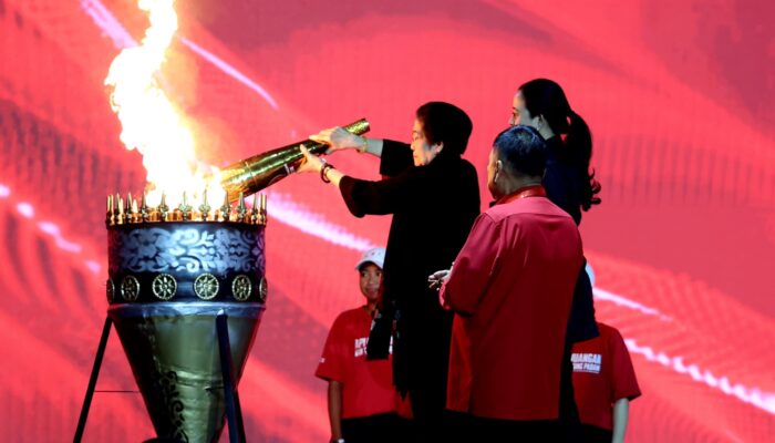 Megawati : Siapa Menabur Angin Akan Menuai Badai