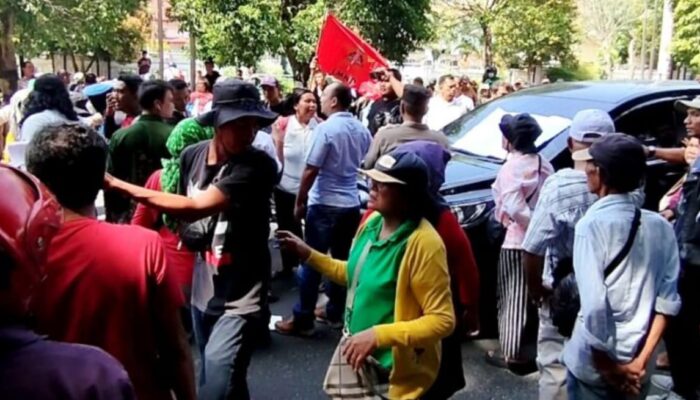 Tuding PTPN III Rampas Tanah Masyarakat, Futasi Unras Di DPRD P. Siantar