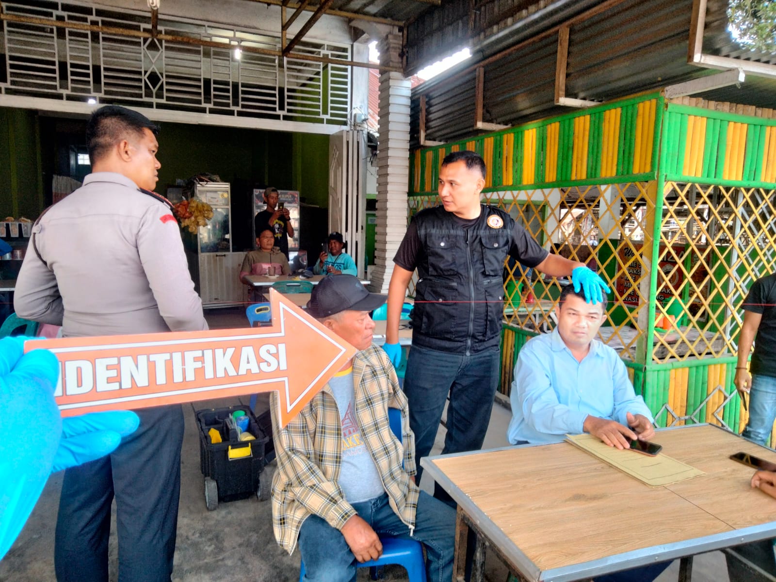 Pendi Saragih Diduga Ditembak OTK Dari Dalam Mobil