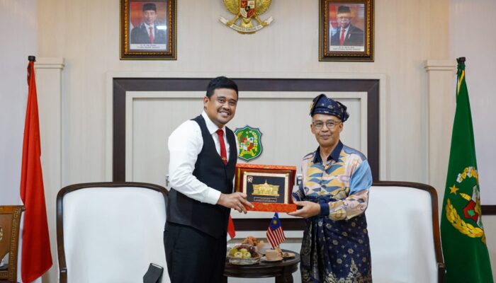 Terima Kunjungan Datuk Bandar Majlis Bandaraya Kuantan, Bobby Nasution: Terima Kasih Sudah Ikut Gemes 2024