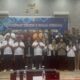 PARA peserta Bimtek, narasumber dan pengurus BPD Abujapi Sumut foto bersama usai penyelenggaraan Bimtek yang dirangkaikan dengan halal bi halal di Hotel Grand Central Medan, Senin (6/5). Waspada/Ist