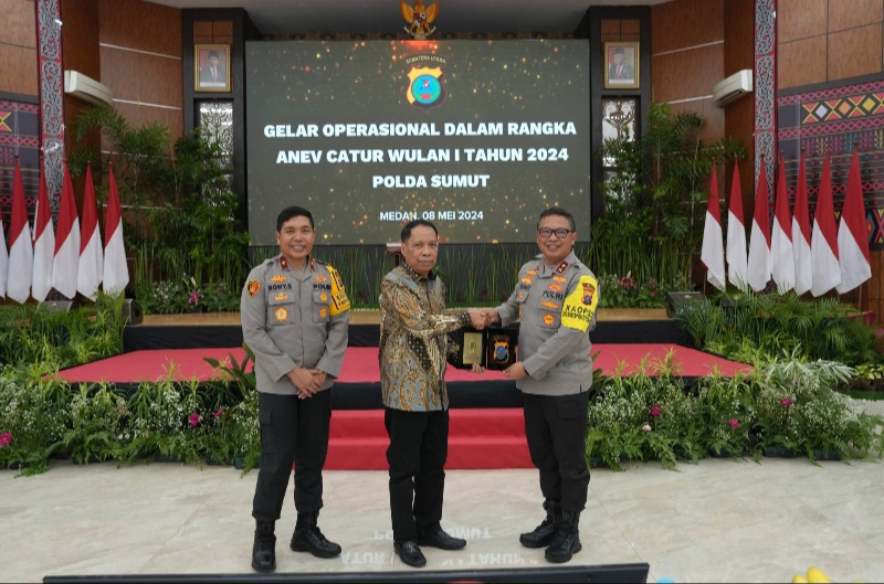 Rektor UMSU Narasumber Operasional "Anev Catur Wulan I 2024" Polda Sumut