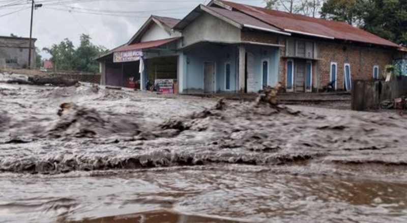 Banjir Tiga Wilayah Di Sumbar Telan Korban Jiwa 27 Orang