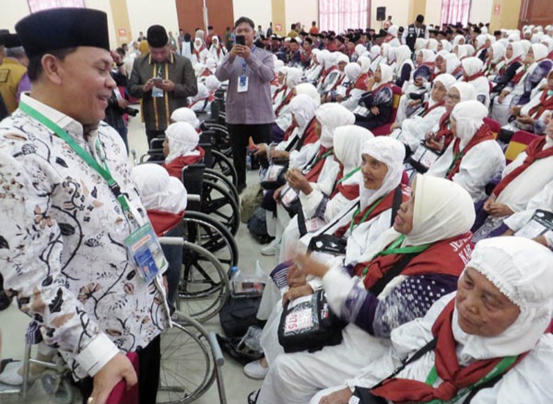 Qosbi Nasution Sambut 359 Jamaah Calon Haji Mandailing Natal Di Asrama Haji Medan