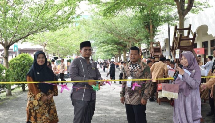 Siswa Kelas VII MTs Hifzhil Qur’an YIC Sumut Ikuti P5 Dan PPRA