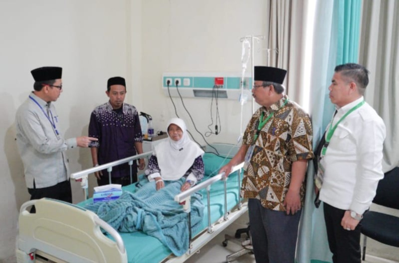 Siti Munawaroh Layak Terbang Dikembalikan Ke Embarkasi Surabaya