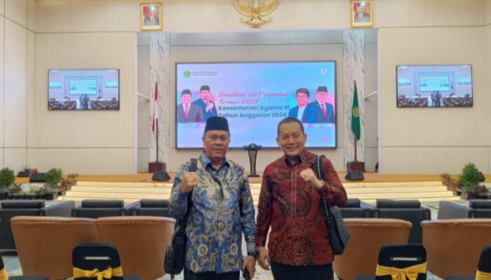 Kakanwil Kemenagsu Dan Kabag TU Hadiri Sosialisasi Dan Penyerahan Formasi CASN 2024