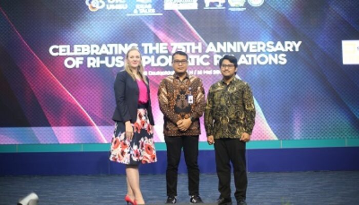 Peringatan Ke 75 Kerjasama Indonesia-AS Digelar Di UMSU