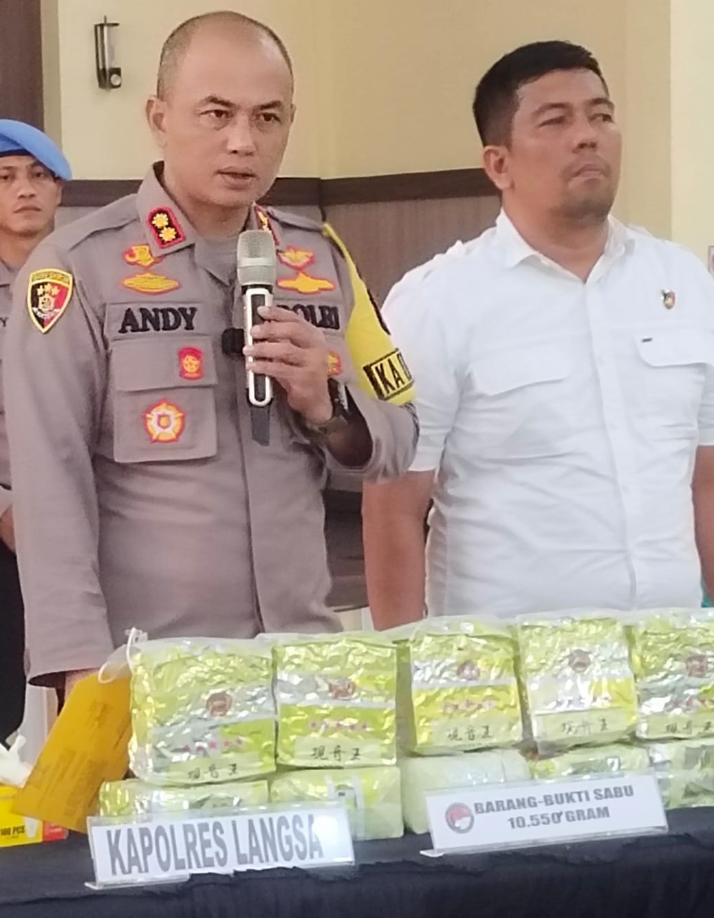 Hendak Bawa Ke Pulau Jawa, Residivis Ditangkap Bawa 10 Kg Sabu