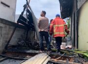 Dua Rumah Terbakar Di Meunasah Intan