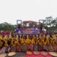 Tarian massal pelajar SMPN 1 Seunagan pada opening gelar teknologi tepat guna di Alun-Alun Suka Makmue, Kamis (9/5).(Waspada/Muji Burrahman)