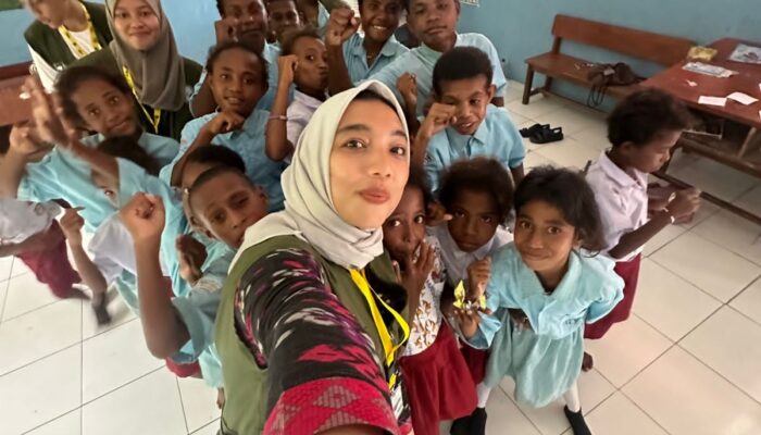 Ibu Guru Harahap Ternyata Seorang Polisi