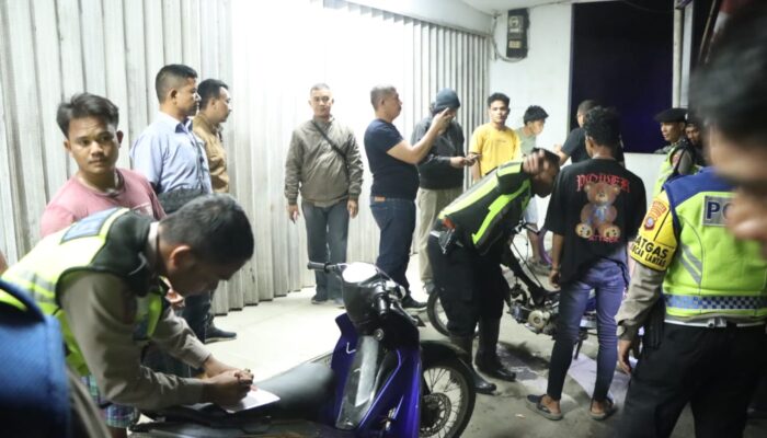 Patroli Skala Besar, Polres Sergai Amankan 8 Pria Bawa Sajam