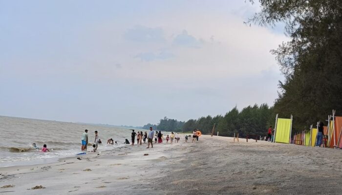 Pantai Romantis Di Sergai Bisa Jadi Pilihan Liburan Keluarga